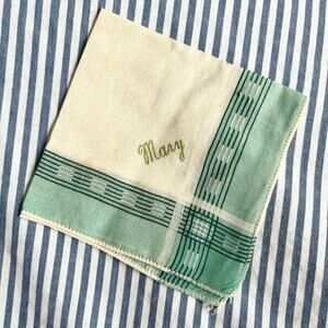Vintage‎ Mary Name Embroidered Handkerchief Cursive MCM Green Cream Hanky Square